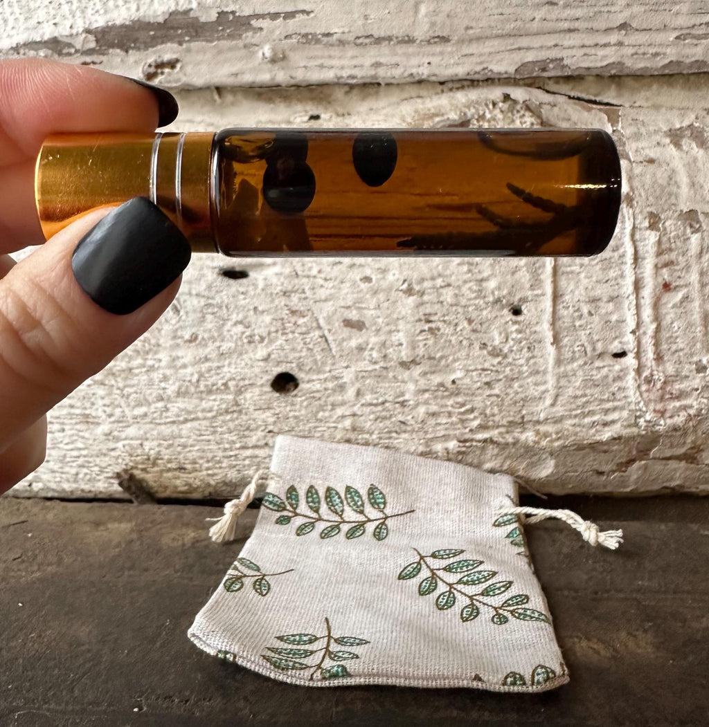 Come Back To Earth Grounding Oil Roller