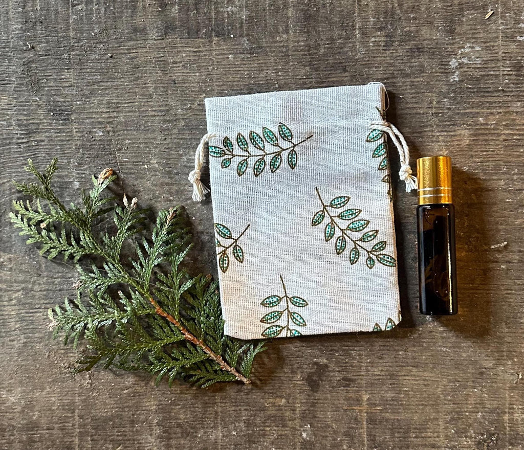 Come Back To Earth Grounding Oil Roller
