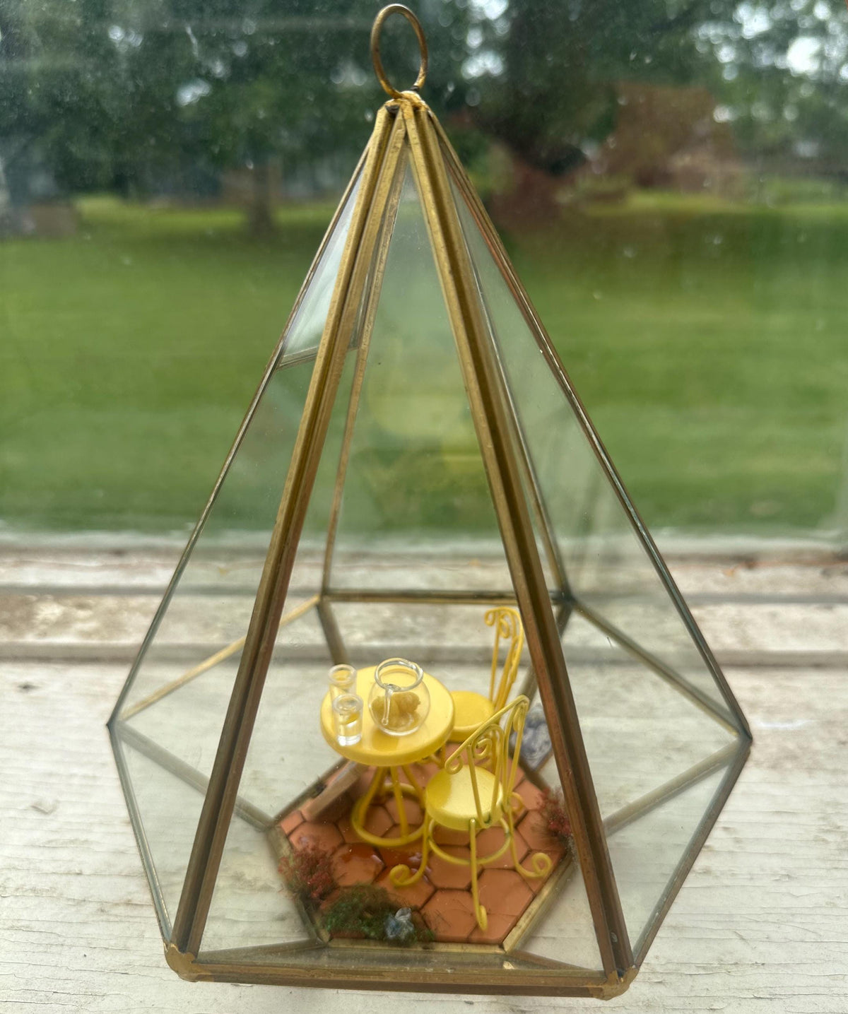 Miniature Greenhouse – Tiny Café